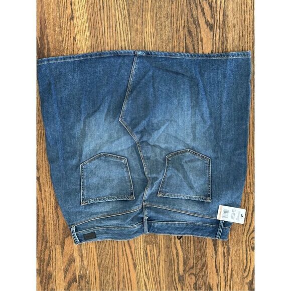 Skinny girl, denim pencil skirt size 14 W - Picture 3 of 5